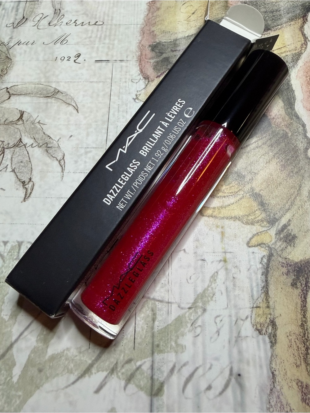 MAC COSMETICS LOVE ALERT DAZZLEGLASS BNIB lipgloss lipglass Rare Dazzle RED